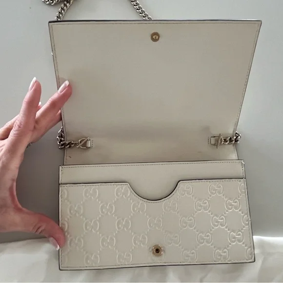 Gucci Signature White Guccissima Bow Wallet on Chain WOC Shoulder Crossbody Bag